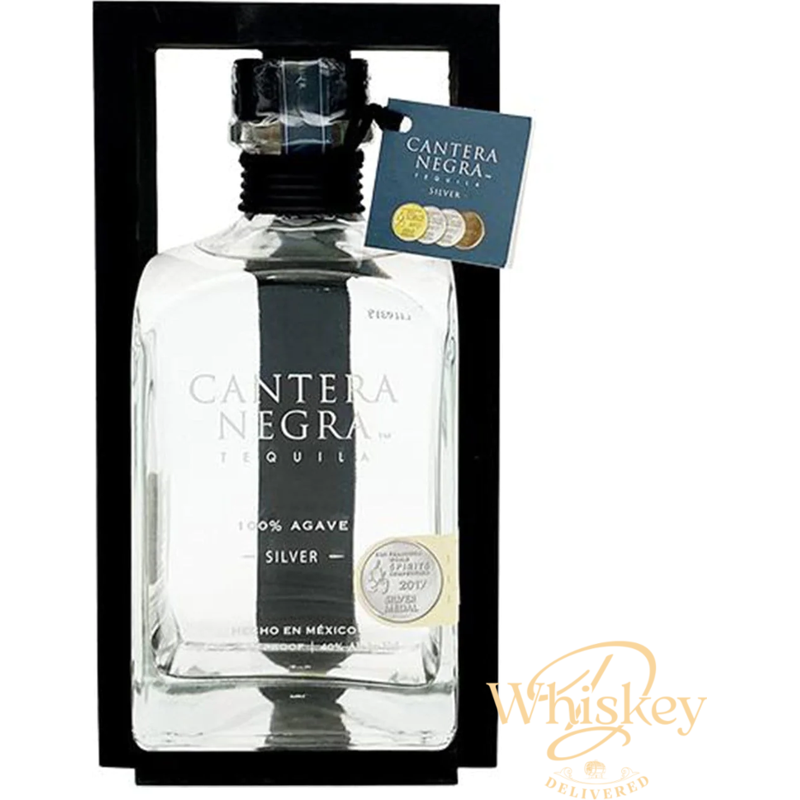 Cantera Negra Silver 750ML